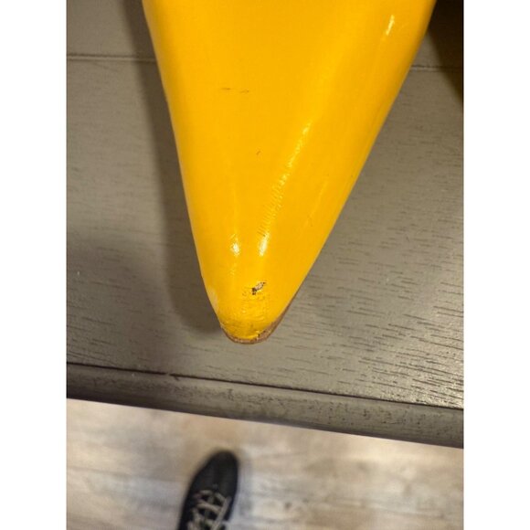 Charlotte Russe Pumps Yellow Patent Pointy Toe Womans 7 - Picture 3 of 8